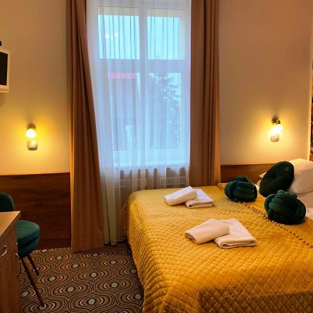 Dw California Bed & Breakfast Rewal Bagian luar foto