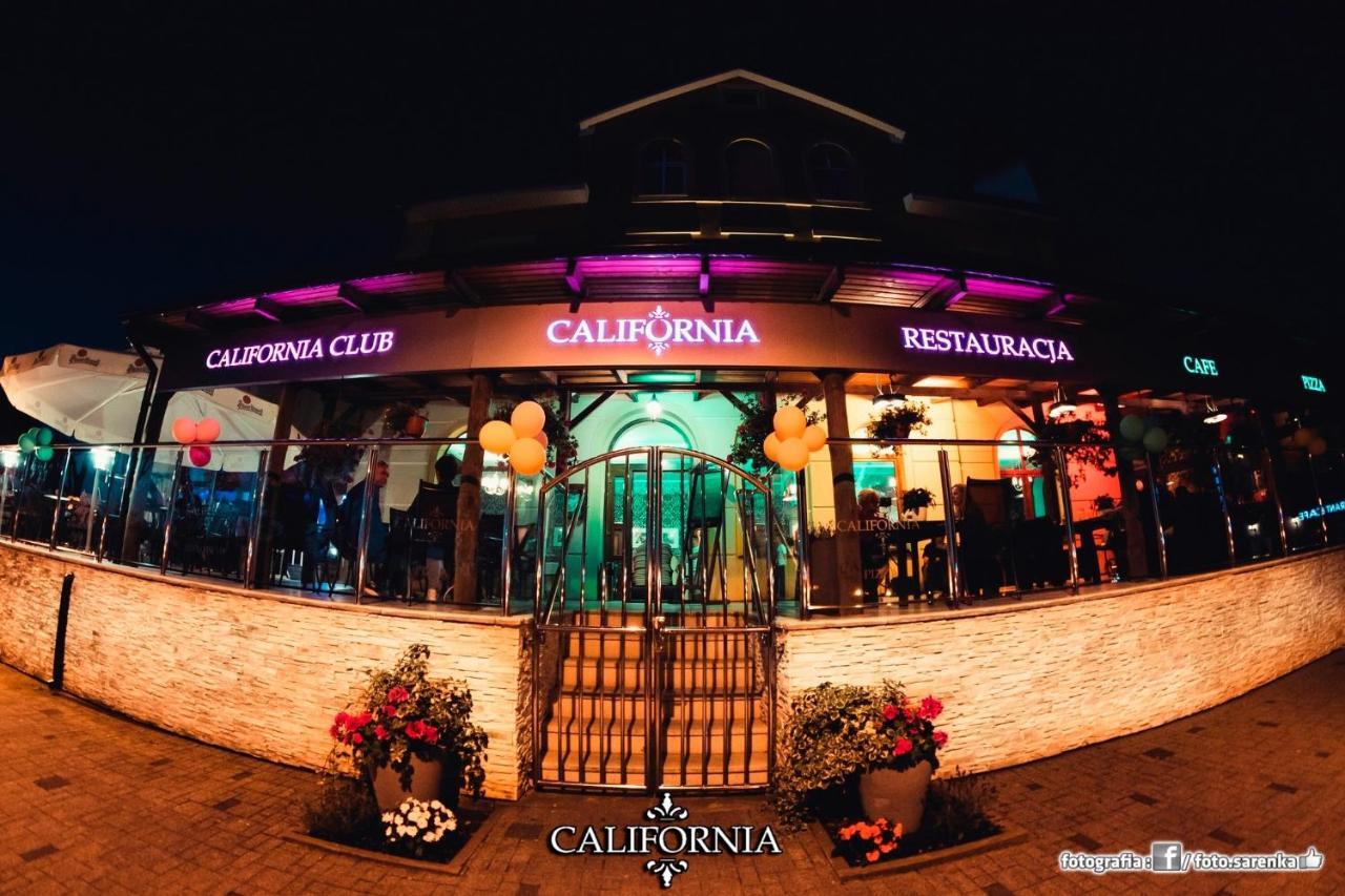 Dw California Bed & Breakfast Rewal Bagian luar foto